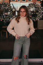 Load image into Gallery viewer, Della Cozy Sweater - Cream
