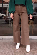 Load image into Gallery viewer, Leverage Wide Leg Pants
